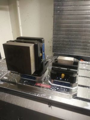 Máy 0,005mm Thép cứng gia công điểm 0 Lực khóa 22KN Nhôm