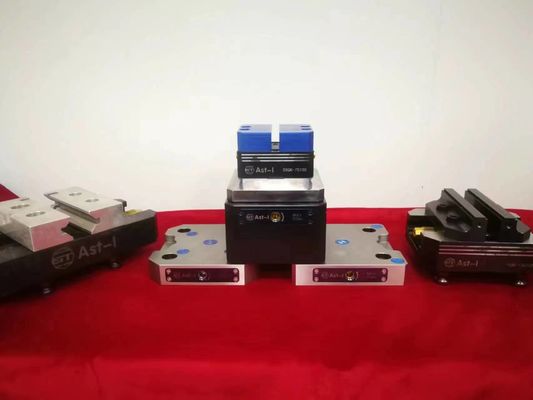 Chuyển đổi nhanh tự tập trung thép cứng phụ cho vòng workpiece Calmping