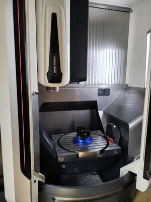 Kẹp Vạn Năng Tự Định Tâm Độ Chính Xác Cao Và Bộ Gá Tay 4 Lỗ Dùng Cho Máy CNC 5 Trục Dòng 96