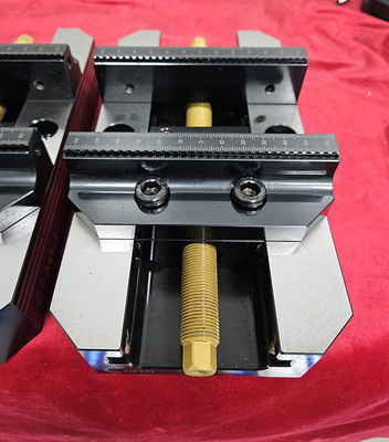 Vật liệu thép tự định tâm chính xác cho dụng cụ gia công cnc 3 trục 4 trục 5 trục